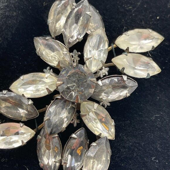 Vintage Hartley's Miami Black 20's Cloche Downton Abbey Hat with Rhinestones 22 - Picture 5 of 7